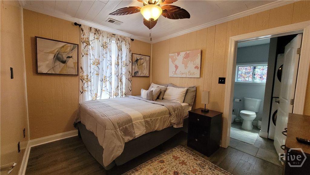 Image 16 of property listing at 1704 E 31st Street, Savannah, GA 31404