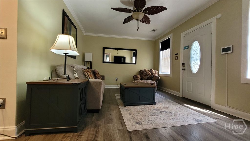 Image 7 of property listing at 1704 E 31st Street, Savannah, GA 31404