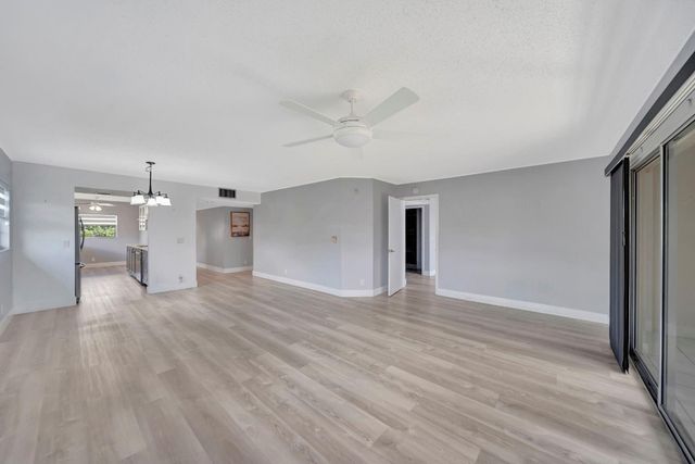 13000 SW 15th Court 414U, Pembroke Pines, FL 33027