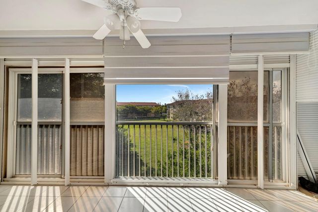 13000 SW 15th Court 414U, Pembroke Pines, FL 33027