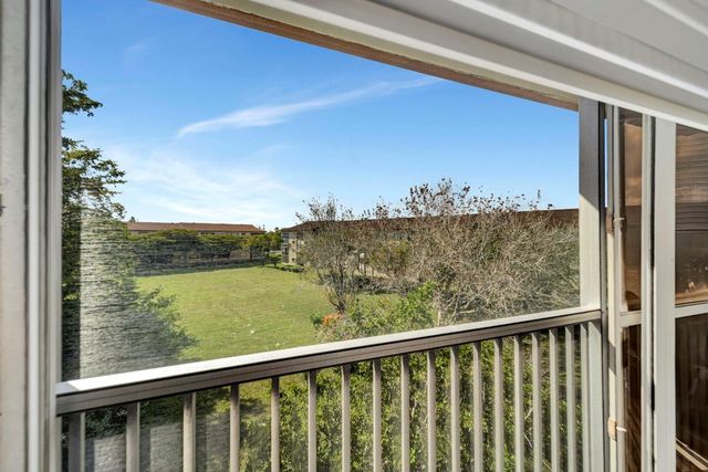 13000 SW 15th Court 414U, Pembroke Pines, FL 33027