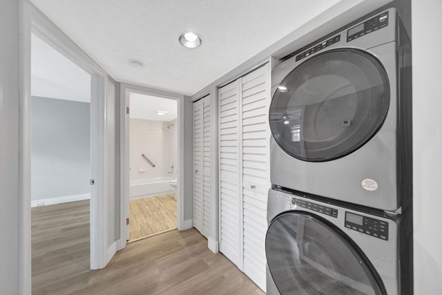 13000 SW 15th Court 414U, Pembroke Pines, FL 33027