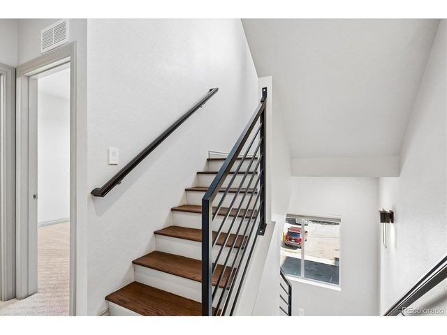 1818 N Clarkson St 106, Denver, CO 80218