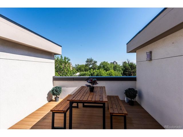 1818 N Clarkson St 106, Denver, CO 80218