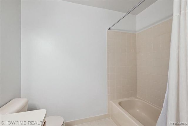 44075 Elm Drive, Sterling Heights, MI 48313