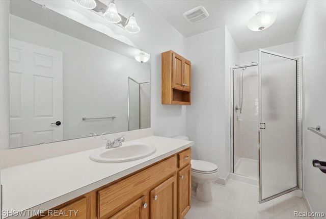 44075 Elm Drive, Sterling Heights, MI 48313