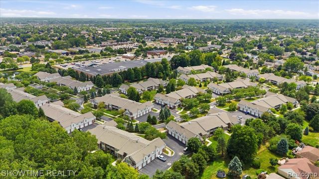 44075 Elm Drive, Sterling Heights, MI 48313
