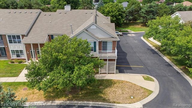 44075 Elm Drive, Sterling Heights, MI 48313