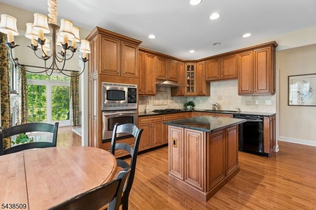1901 Farley Rd, Tewksbury Twp., NJ 08889