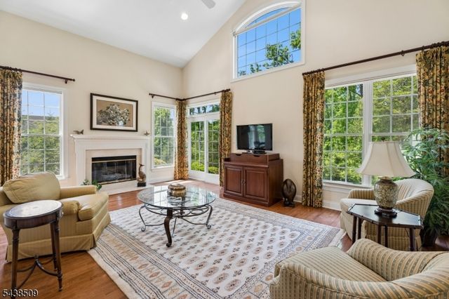 1901 Farley Rd, Tewksbury Twp., NJ 08889