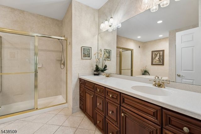 1901 Farley Rd, Tewksbury Twp., NJ 08889