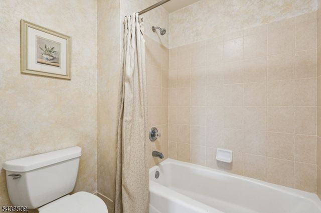 1901 Farley Rd, Tewksbury Twp., NJ 08889