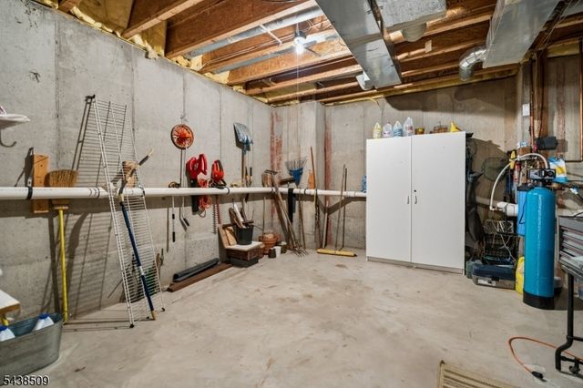 1901 Farley Rd, Tewksbury Twp., NJ 08889