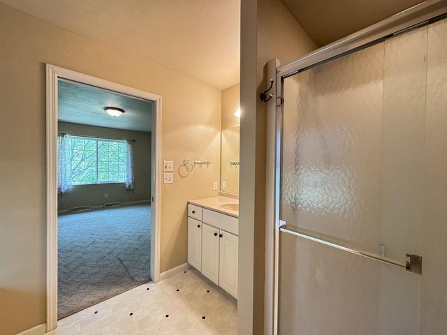 451 OAKVIEW MEADOW STREET, Amherst, WI 54406