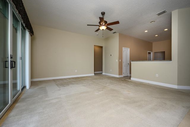 221 Clear Creek Ct, St Augustine, FL 32095