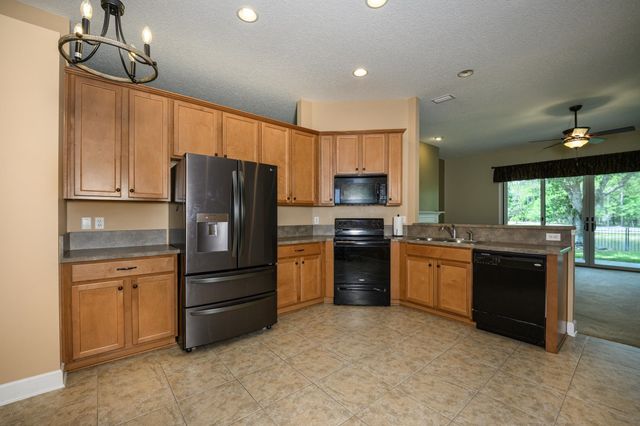 221 Clear Creek Ct, St Augustine, FL 32095