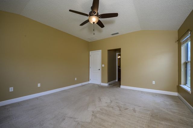 221 Clear Creek Ct, St Augustine, FL 32095