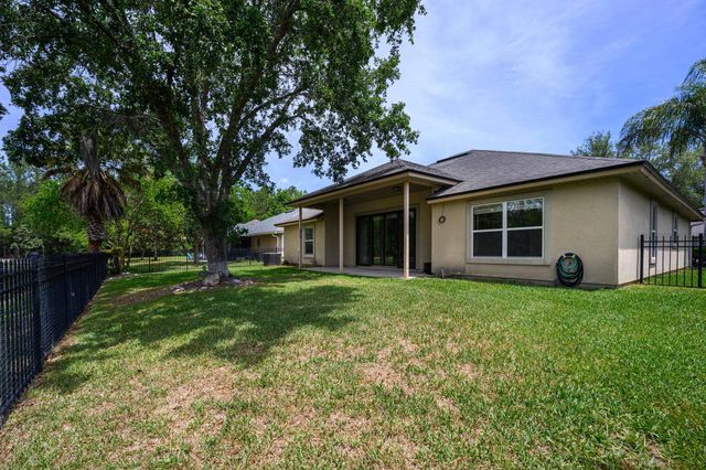 221 Clear Creek Ct, St Augustine, FL 32095