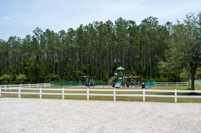 221 Clear Creek Ct, St Augustine, FL 32095