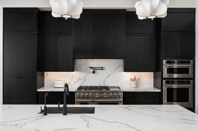 5724 E Moura Drive, Cave Creek, AZ 85331