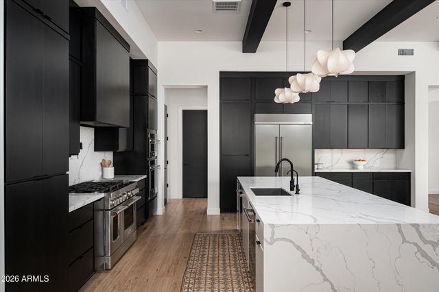 5724 E Moura Drive, Cave Creek, AZ 85331