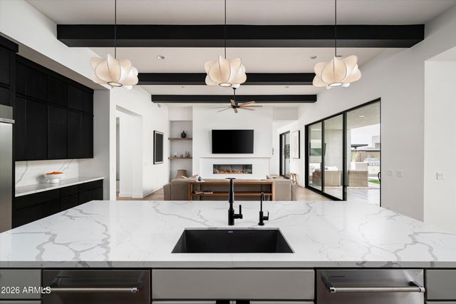 5724 E Moura Drive, Cave Creek, AZ 85331