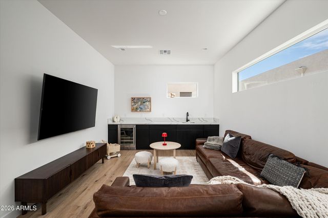 5724 E Moura Drive, Cave Creek, AZ 85331