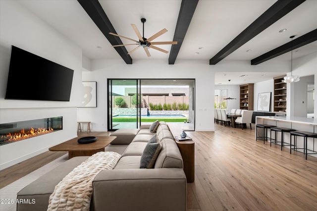 5724 E Moura Drive, Cave Creek, AZ 85331