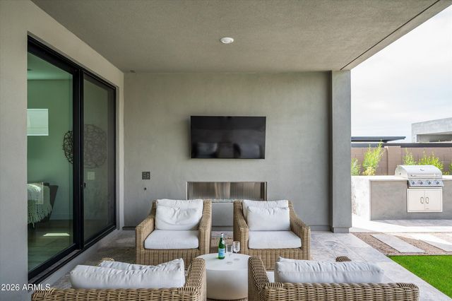 5724 E Moura Drive, Cave Creek, AZ 85331