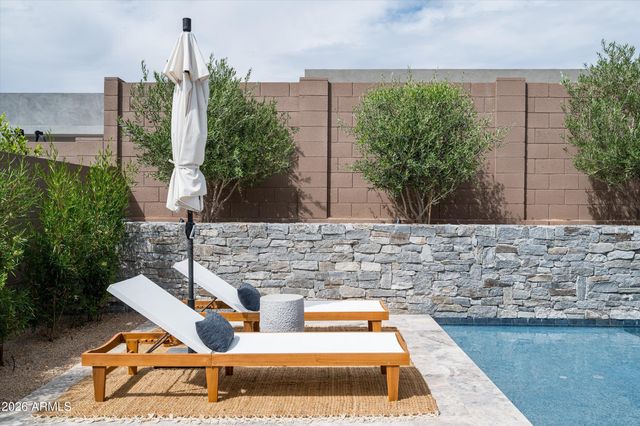 5724 E Moura Drive, Cave Creek, AZ 85331