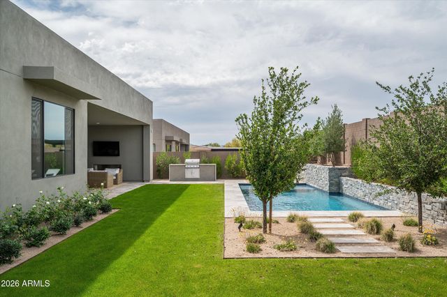 5724 E Moura Drive, Cave Creek, AZ 85331