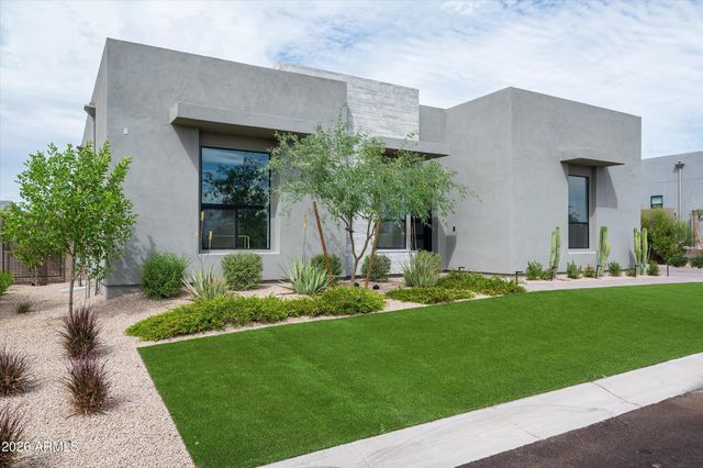 5724 E Moura Drive, Cave Creek, AZ 85331