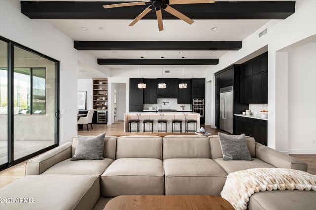 5724 E Moura Drive, Cave Creek, AZ 85331