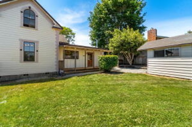 370 Main Street, Fortuna, CA 95540