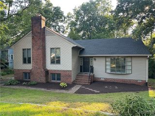 8253 Skirmish Ln, Mechanicsville, VA 23111