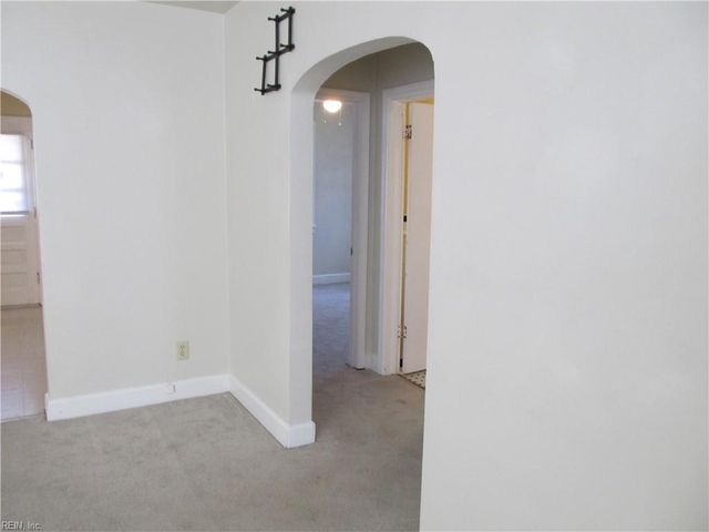 5005 Winchester AVE, Portsmouth, VA 23707