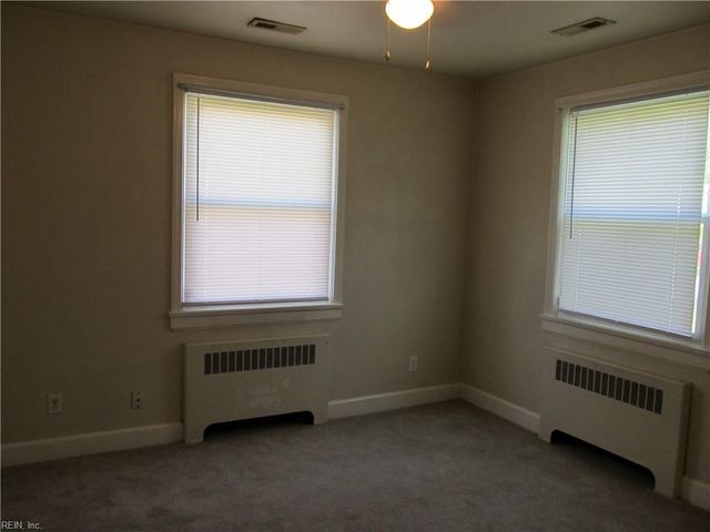 5005 Winchester AVE, Portsmouth, VA 23707