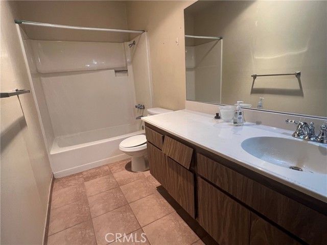 13500 Ramona Pkwy, Baldwin Park, CA 91706