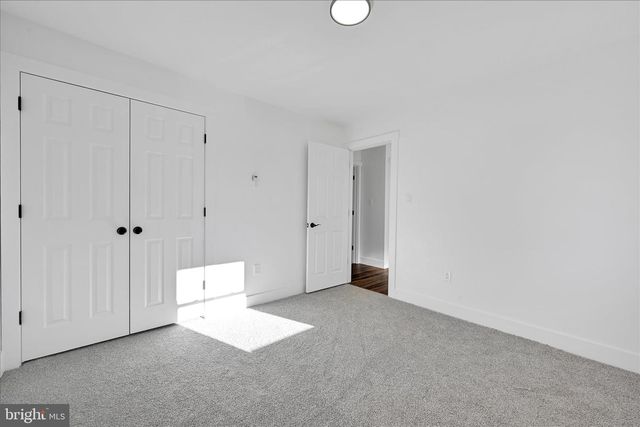 4 TRUCE RD, New Providence, PA 17560