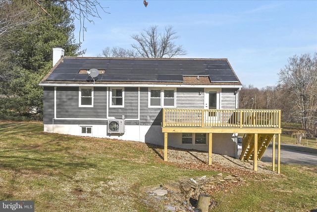 4 TRUCE RD, New Providence, PA 17560