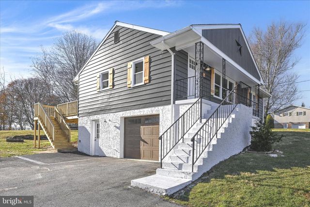 4 TRUCE RD, New Providence, PA 17560