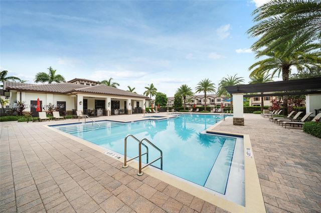 15053 SW 115th Ter ., Miami, FL 33196