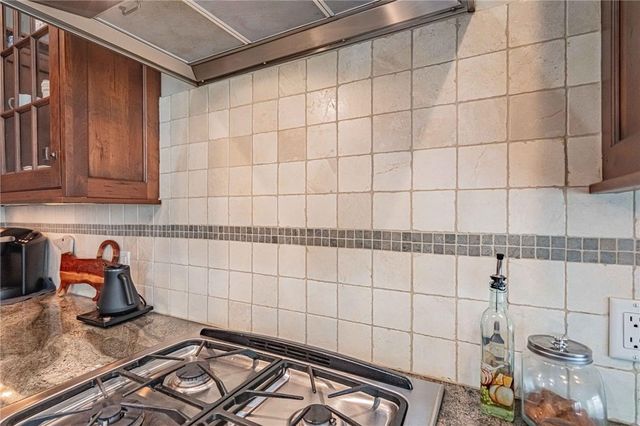 1885 Hemming Way, South Whitehall Twp, PA 18069