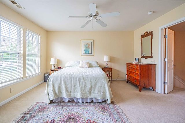 1885 Hemming Way, South Whitehall Twp, PA 18069