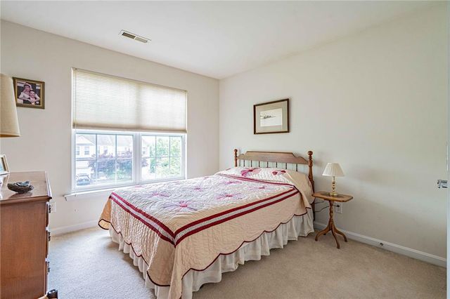 1885 Hemming Way, South Whitehall Twp, PA 18069