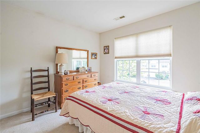 1885 Hemming Way, South Whitehall Twp, PA 18069