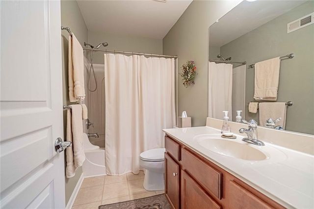 1885 Hemming Way, South Whitehall Twp, PA 18069