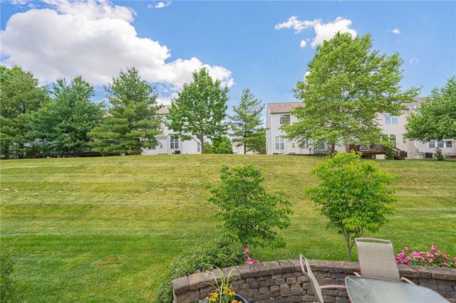 1885 Hemming Way, South Whitehall Twp, PA 18069