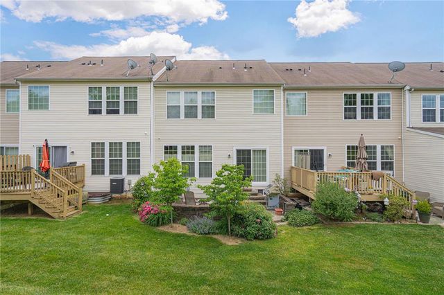 1885 Hemming Way, South Whitehall Twp, PA 18069