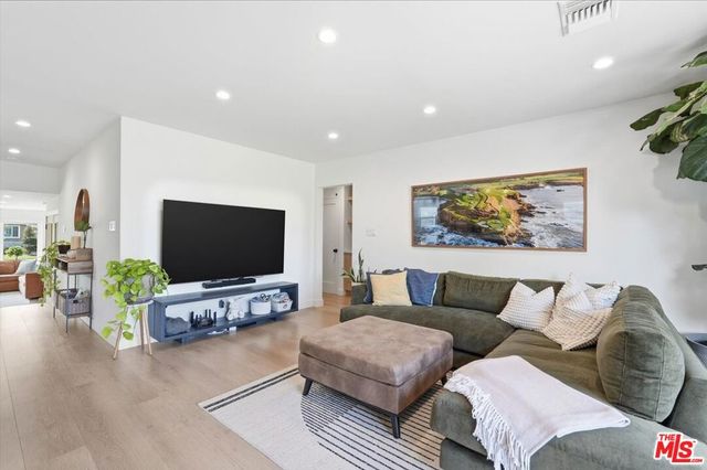 19502 Donora Avenue, Torrance, CA 90503